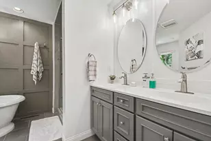 8049 W Applewood Dr, La Porte, IN 46350 - Photo 11
