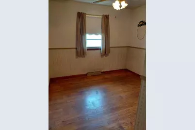 11 N Wabash Street, Hobart, IN 46342 - Photo 11