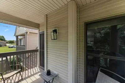 3605 Timberbridge Drive #h, Valparaiso, IN 46383 - Photo 17