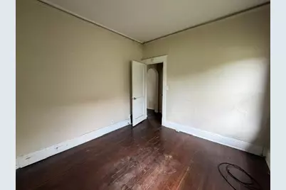414 E Fairview Avenue, South Bend, IN 46614 - Photo 7