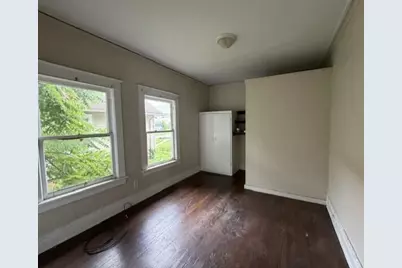 414 E Fairview Avenue, South Bend, IN 46614 - Photo 9