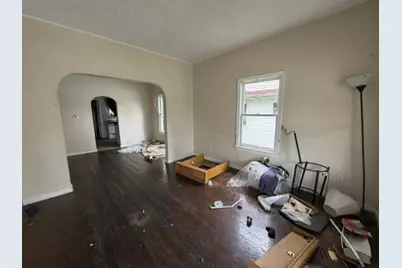 414 E Fairview Avenue, South Bend, IN 46614 - Photo 3