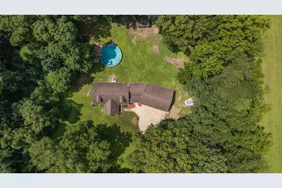 2530 S 400 E, La Porte, IN 46350 - Photo 5
