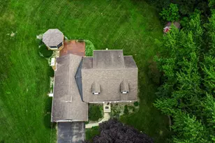4295 N Michael Pl, Michigan City, IN 46360 - Photo 3