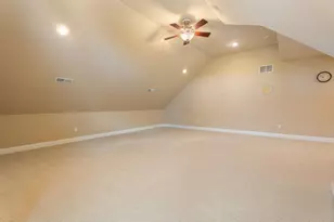 2251 Walker Dr, Valparaiso, IN 46385 - Photo 53