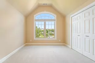 2251 Walker Dr, Valparaiso, IN 46385 - Photo 55