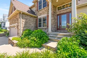 2251 Walker Dr, Valparaiso, IN 46385 - Photo 5