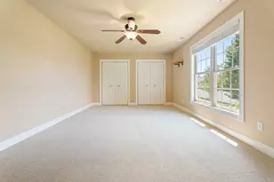 2251 Walker Dr, Valparaiso, IN 46385 - Photo 59