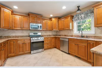 2251 Walker Drive, Valparaiso, IN 46385 - Photo 23