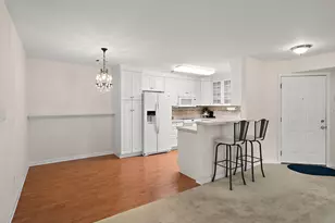 2629 Georgetowne Dr, Highland, IN 46322 - Photo 9