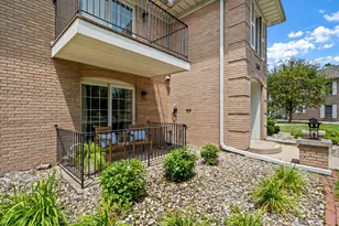 2629 Georgetowne Dr, Highland, IN 46322 - Photo 5