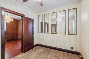 2256 White Oak Ave, Whiting, IN 46394 - Photo 17