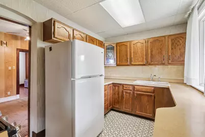 2256 White Oak Avenue, Whiting, IN 46394 - Photo 11
