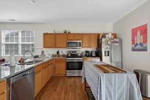 1228 Primrose Ln, Schererville, IN 46375 - Photo 11