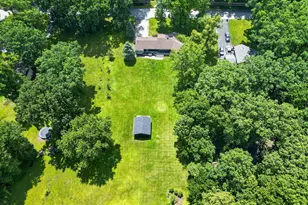 120 E Oak Hill Rd, Westchester Township, IN 46304 - Photo 5