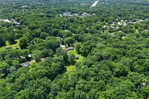 120 E Oak Hill Rd, Westchester Township, IN 46304 - Photo 19