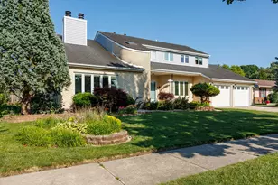 720 Wirtz Rd, Crown Point, IN 46307 - Photo 5