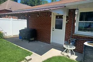 8246 Northcote Ave, Munster, IN 46321 - Photo 45