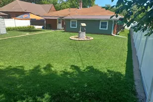 8246 Northcote Ave, Munster, IN 46321 - Photo 49