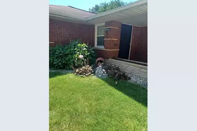 8246 Northcote Avenue, Munster, IN 46321 - Photo 5
