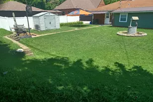 8246 Northcote Ave, Munster, IN 46321 - Photo 39