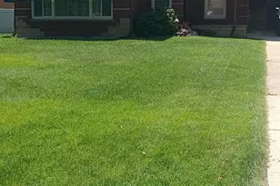 8246 Northcote Ave, Munster, IN 46321 - Photo 1