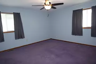 784 Governor Rd, Valparaiso, IN 46385 - Photo 15