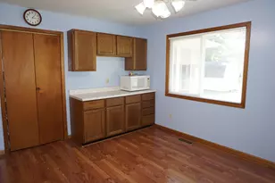 784 Governor Rd, Valparaiso, IN 46385 - Photo 13