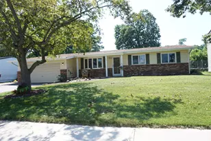 784 Governor Rd, Valparaiso, IN 46385 - Photo 27