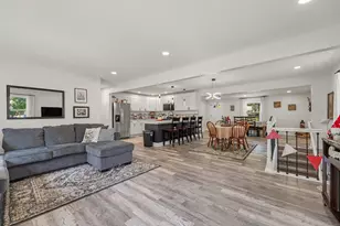 1427 Austin Ave, Schererville, IN 46375 - Photo 5