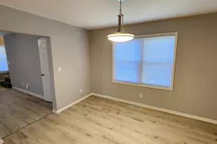 912 Sibley St, Hammond, IN 46320 - Photo 13