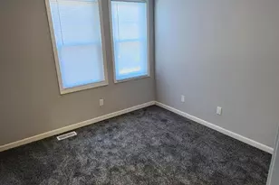 912 Sibley St, Hammond, IN 46320 - Photo 19