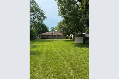 16 W Cleveland Avenue, Hobart, IN 46342 - Photo 5