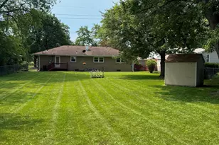 16 W Cleveland Ave, Hobart, IN 46342 - Photo 5