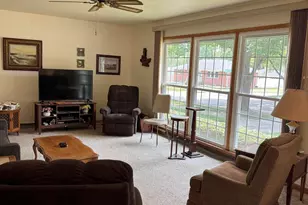 16 W Cleveland Ave, Hobart, IN 46342 - Photo 3