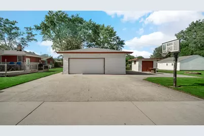 501 N Ohio Street, Hobart, IN 46342 - Photo 3