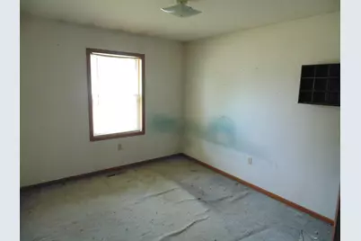 3445 Parkside Avenue, Lake Station, IN 46405 - Photo 9