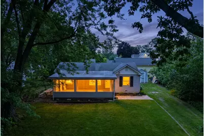 6351 S State Road 10, Knox, IN 46534 - Photo 17