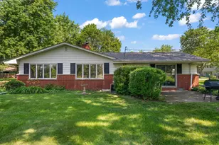 419 Hemlock Ln, Crown Point, IN 46307 - Photo 25