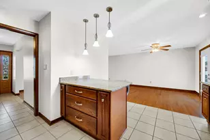 9301 Southmoor Ave, Highland, IN 46322 - Photo 9