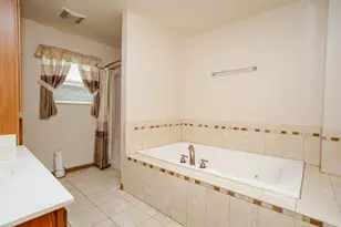 2500 W 86th Ave, Merrillville, IN 46410 - Photo 15