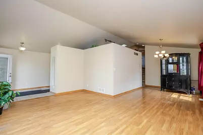 2500 W 86th Avenue, Merrillville, IN 46410 - Photo 5