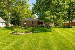 507 Eastwood Dr, Kouts, IN 46347 - Photo 1