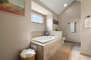 10439 Adler Cove, Saint John, IN 46373 - Photo 7