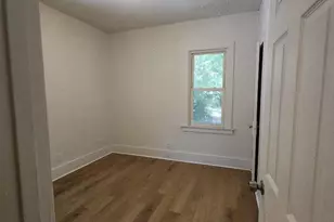 1361 Ellsworth St, Gary, IN 46404 - Photo 7