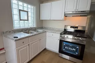 1361 Ellsworth St, Gary, IN 46404 - Photo 9