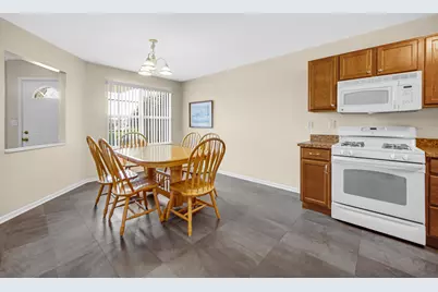 1220 W 82nd Avenue, Merrillville, IN 46410 - Photo 5