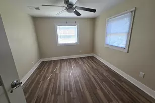 4332 Olcott Ave, East Chicago, IN 46312 - Photo 23