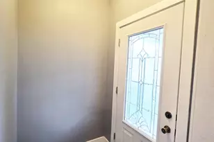 4332 Olcott Ave, East Chicago, IN 46312 - Photo 3