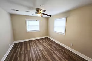 4332 Olcott Ave, East Chicago, IN 46312 - Photo 19